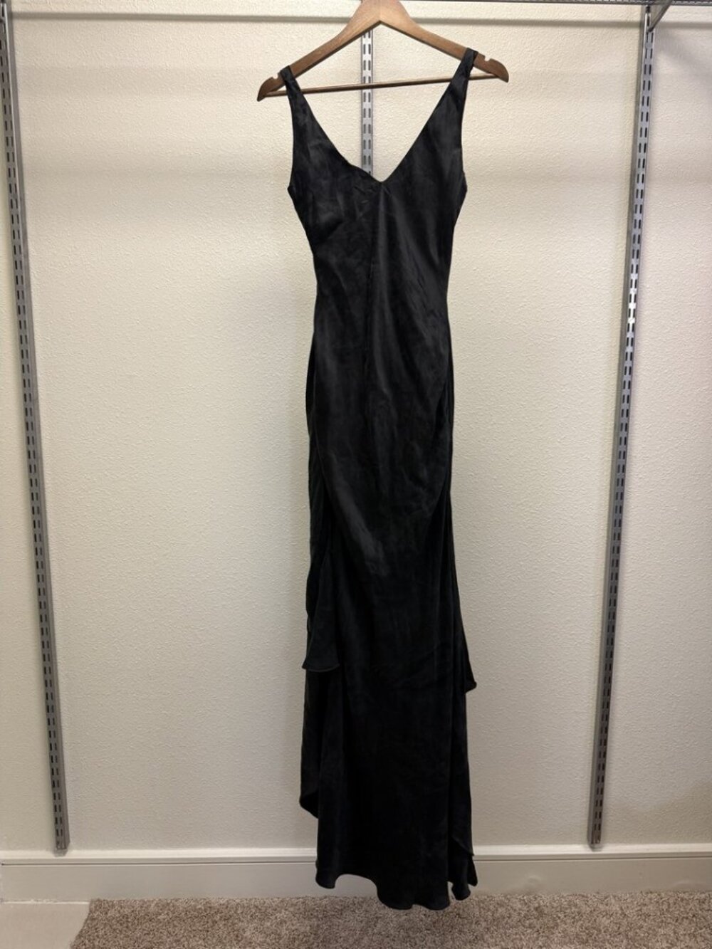 Augustus Collection Black Silk Bias-Cut Gown Starburst Knot Back Ruffle M